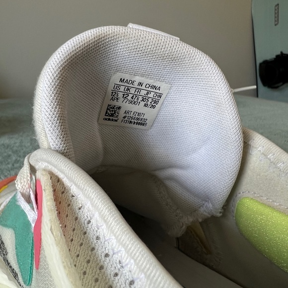 James harden Vol. 5 - Picture 6 of 6